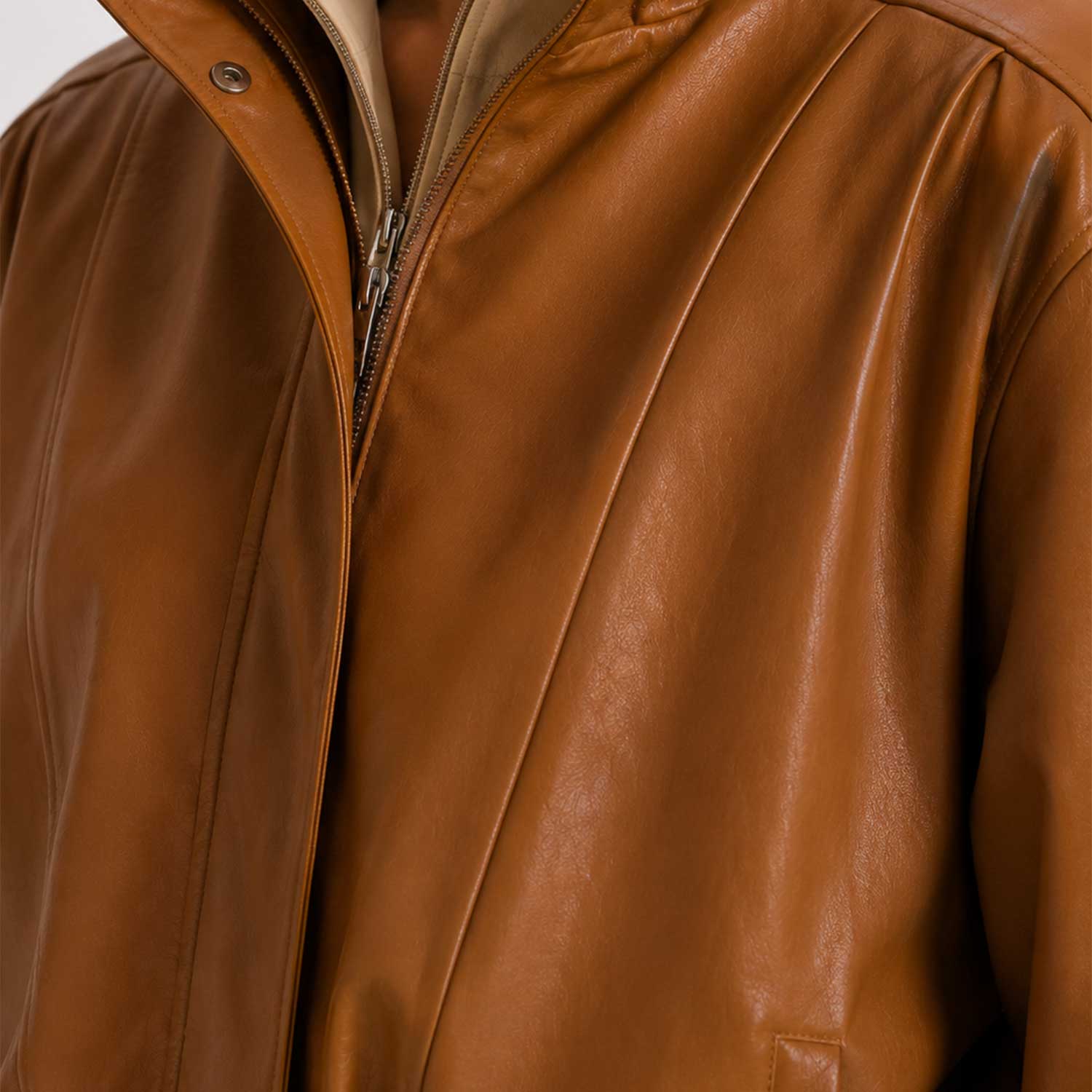 oversized leather
leather bomber
brown leather
women leather
lambskin jacket
oversized jacket
bomber jacket
luxury jacket
brown bomber
women bomber
leather outerwear
designer jacket
saltco leather