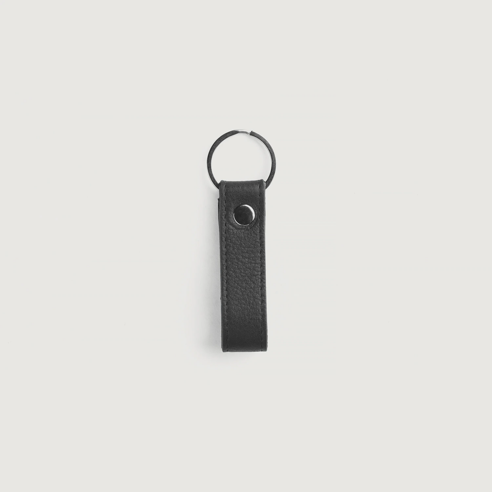 Vinn Black Leather Keychain