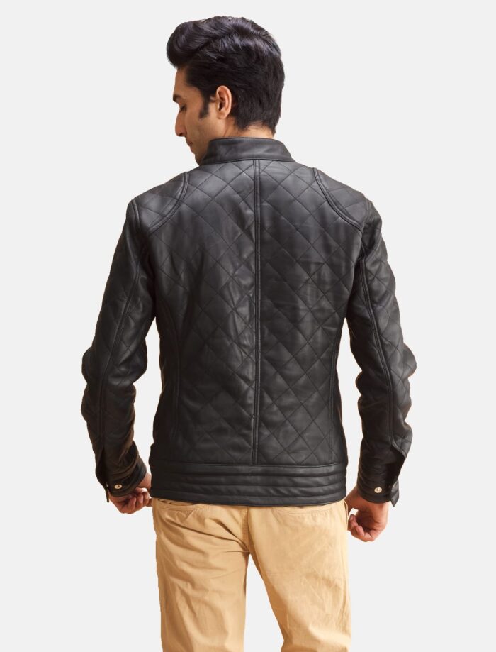 The Axel Men's Quilted Black Leather Jacket combines modern refinement with premium craftsmanship, featuring sheepskin leather and quilted detailing for a bold, stylish look.